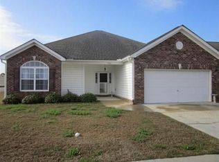 7701 Eagle Lake Rd, North Charleston, SC 29418