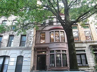 Rented by NY Casa Group