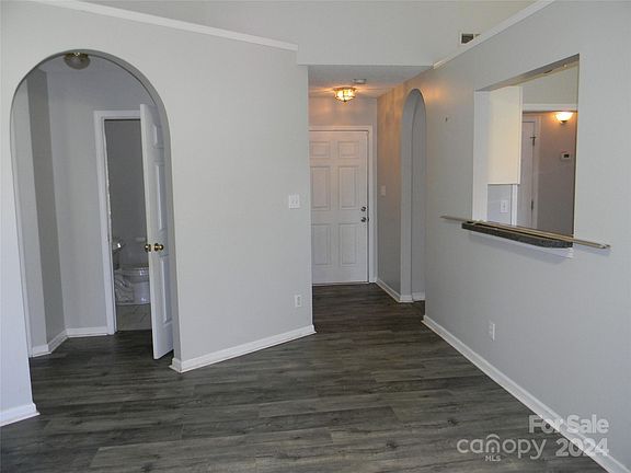5th image of 3632 Tracy Glenn Ct