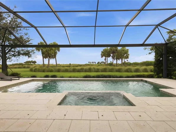 7704 MOONBEAM AVENUE, SARASOTA, FL 34241