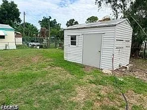332 Stockton St — Photo 10