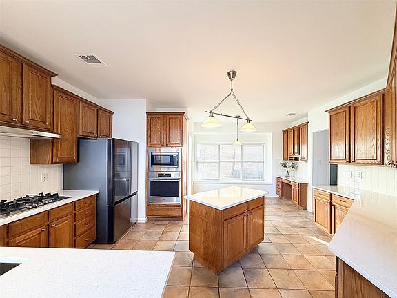 5th image of 2308 Windy Ridge Ct