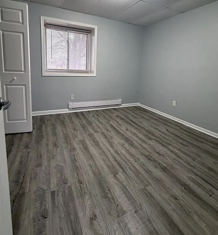 2 bed, 1.0 bath, 550 sqft, $900 — Photo 4