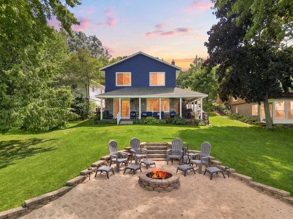 332 Eastland Dr, Leroy, MI 49655