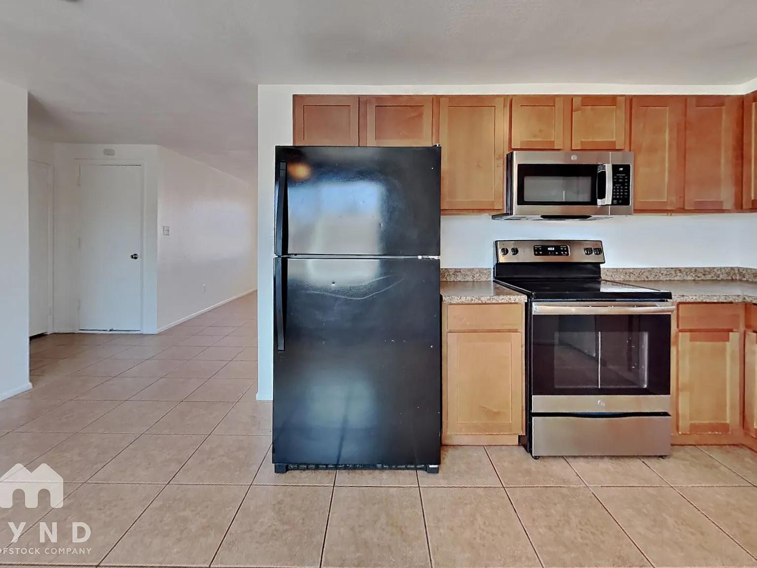 4 bed, 2.0 bath, 1869 sqft, $1,845 — Photo 4