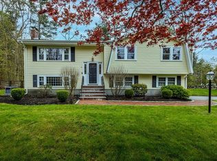 4 Plain St, Medfield, MA 02052