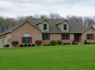 594 Hiatt Rd, Clarksville, OH 45113