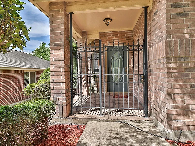 10910 Scenic Dr — Photo 5