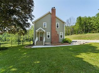 2093 Bornt Hill Rd, Endicott, NY 13760