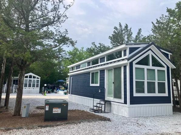 709 Us Route 9 Hwy #312, Cape May, NJ 08204