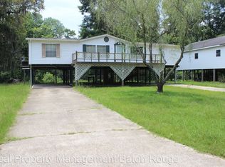17271 Lake Rd, Prairieville, LA 70769