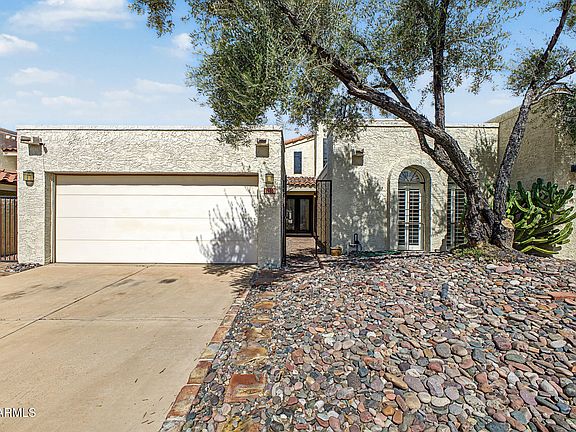 3rd image of 1930 E LINGER Lane