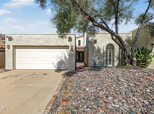 1930 E LINGER Lane, Phoenix, AZ 85020