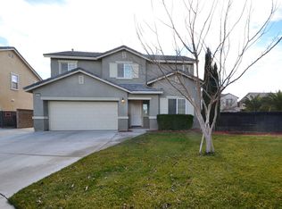 43879 44th St W, Lancaster, CA 93536