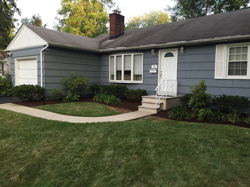 2nd image of 40 Cottage Place