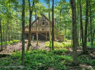 7 Mallard Ct, Gouldsboro, PA