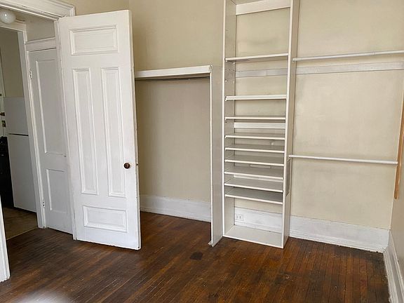 3rd image of 409 Richmond Ave #2A