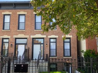 2437 W Flournoy St #G, Chicago, IL 60612