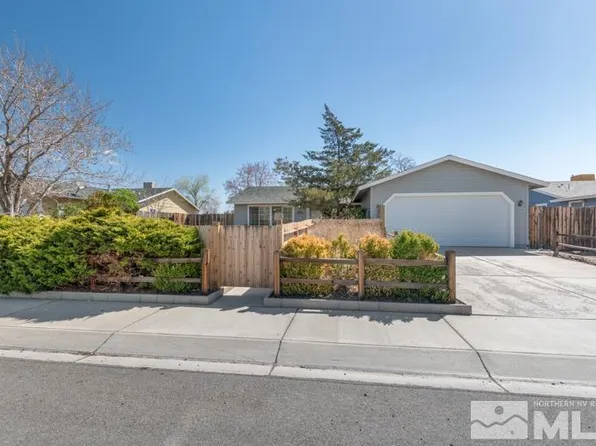 324 Occidental Dr, Dayton, NV 89403