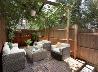 206 21st St APT 1B, Brooklyn, NY 11232