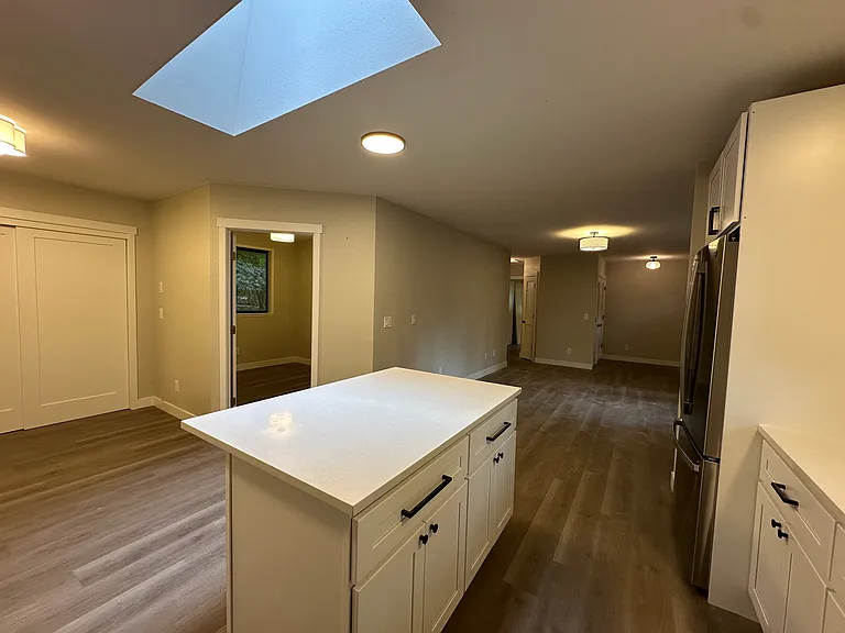 1223 Miller Ave NE — Photo 25