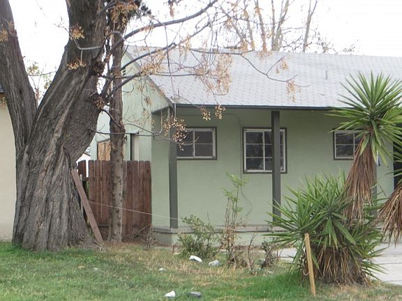 3rd image of 1361 Pepper Tree Ln