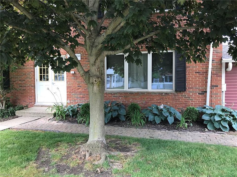 1st image of 27651 Lake Shore Blvd APT 10C