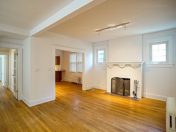 4th image of 3831 Military Rd NW