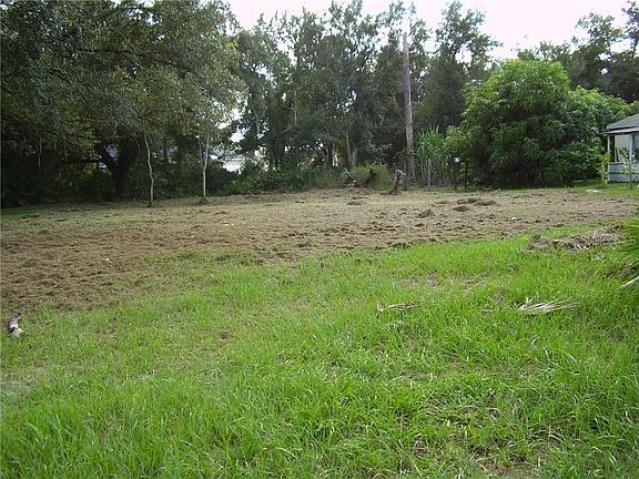 5th image of 614 Madrid Dr