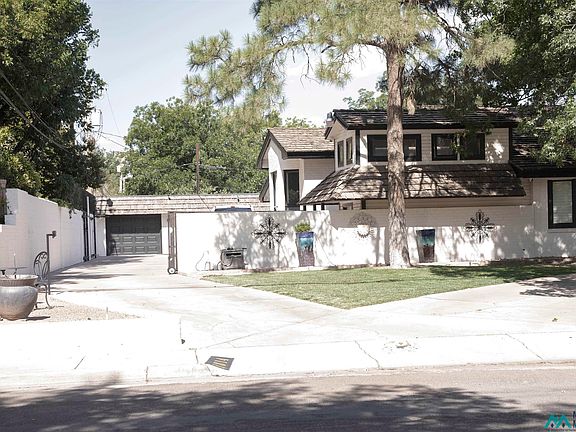 4th image of 1814 N Vega Dr