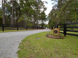375 Venture Ln, Raeford, NC 28376