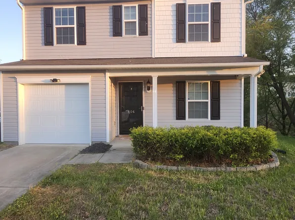 806 Black Angus Dr, Haw River, NC 27258