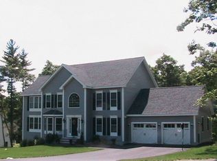 11 Clarke Farm Rd, Windham, NH 03087