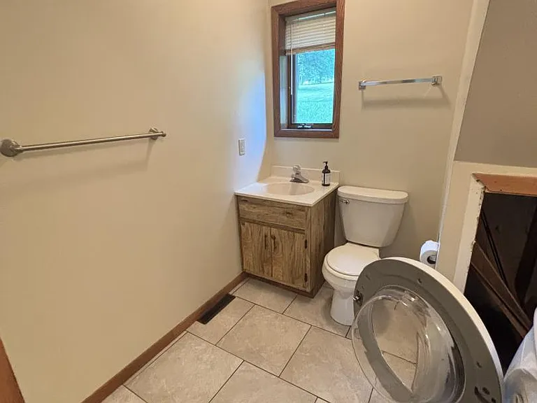 1209 Augusta Ave #1209 — Photo 8