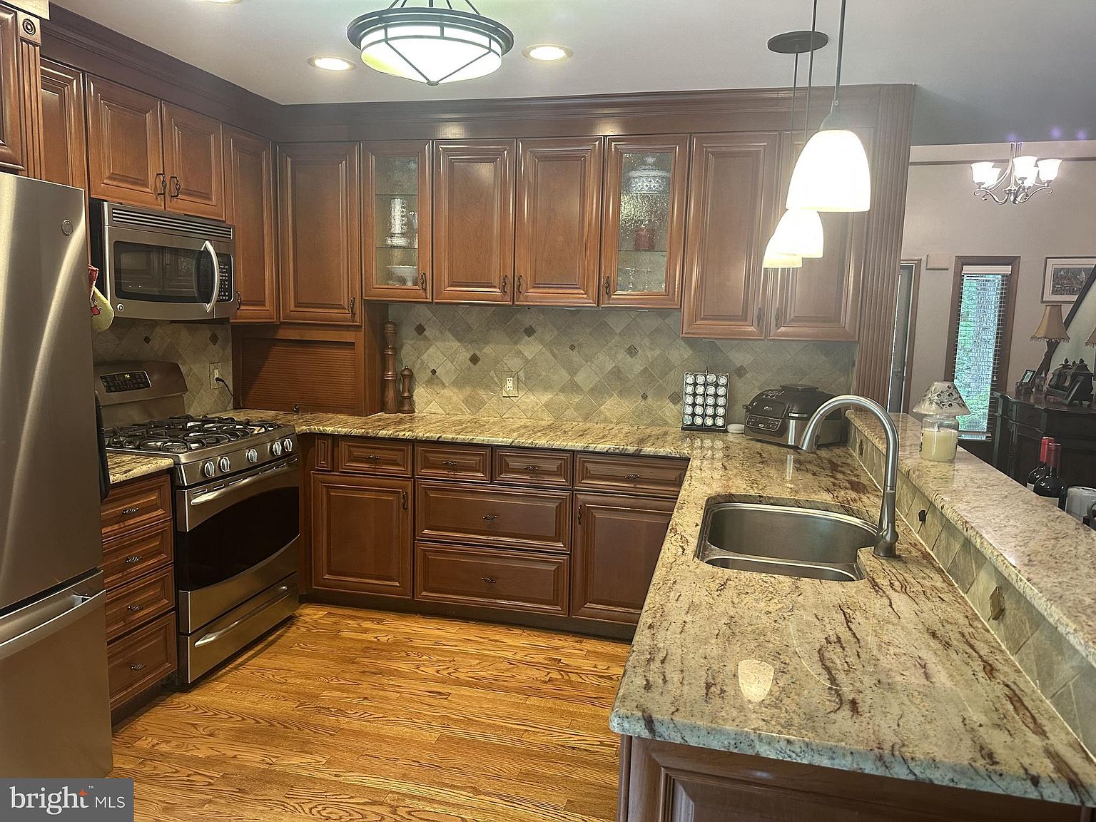 6 Dickson Dr, Medford, NJ 08055 MLS NJBL2048830 Zillow