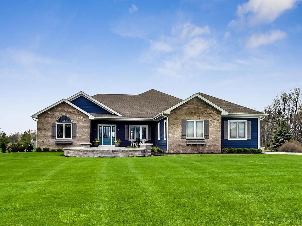 1611 51st St, Caledonia, WI 53108 MLS 1831948 Zillow