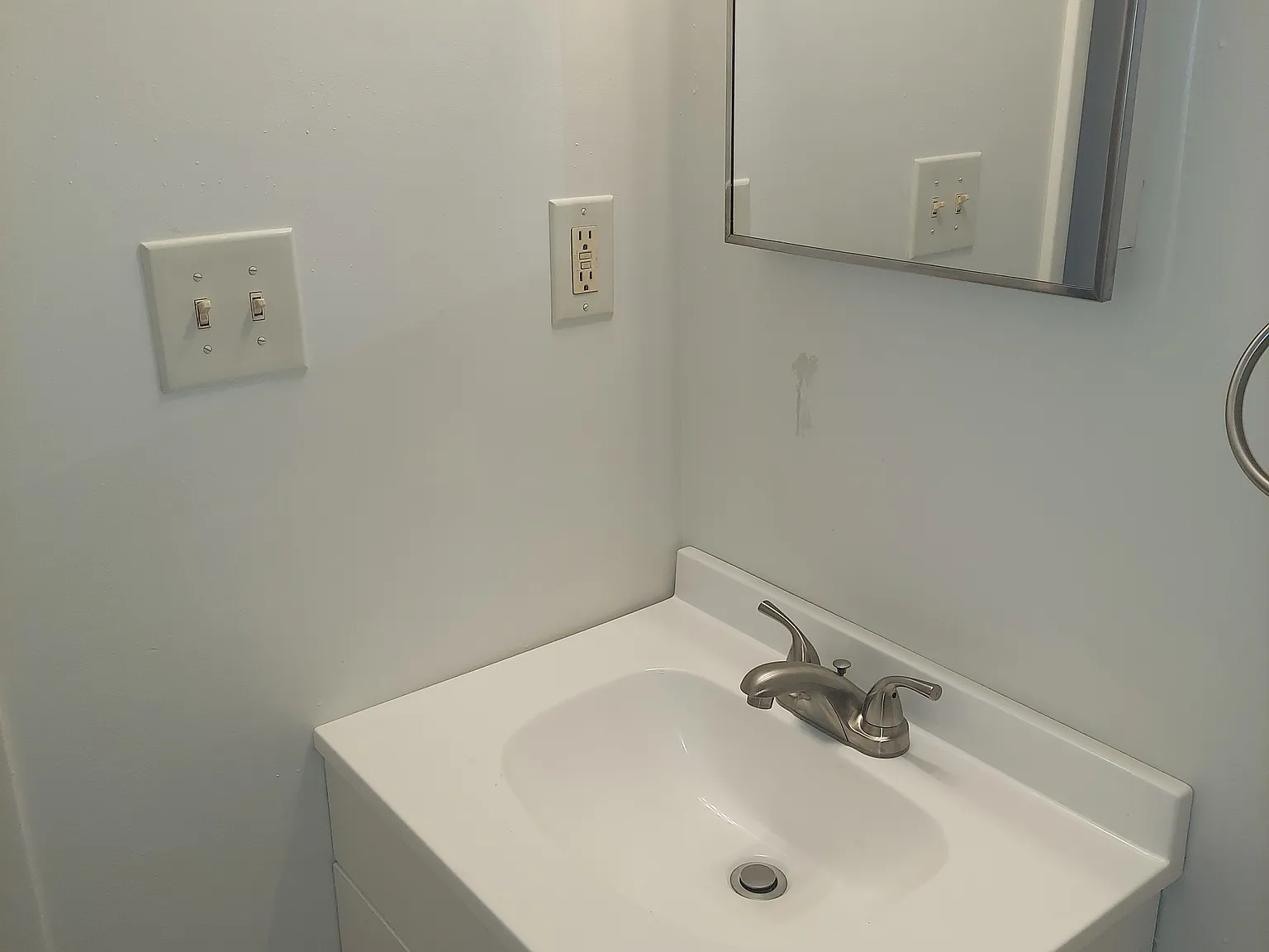 Creston Apts — Photo 3