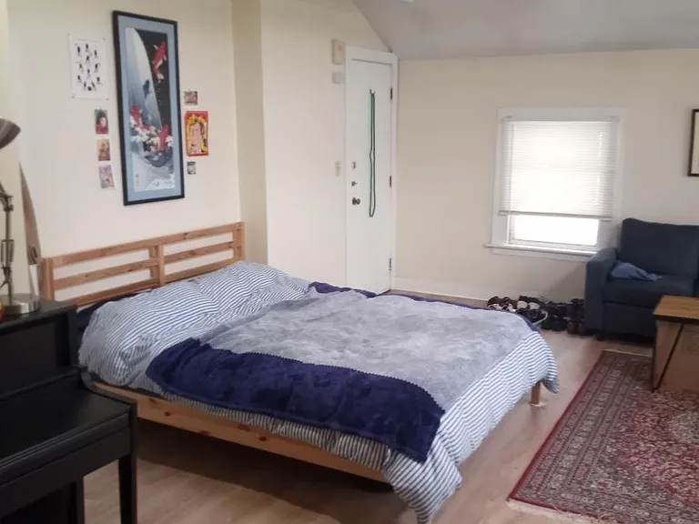 842 State St #3 — Photo 3