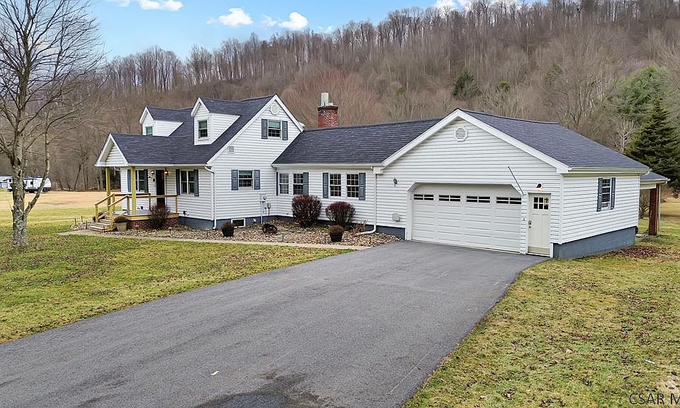 1st image of 136 Twin Lakes Rd