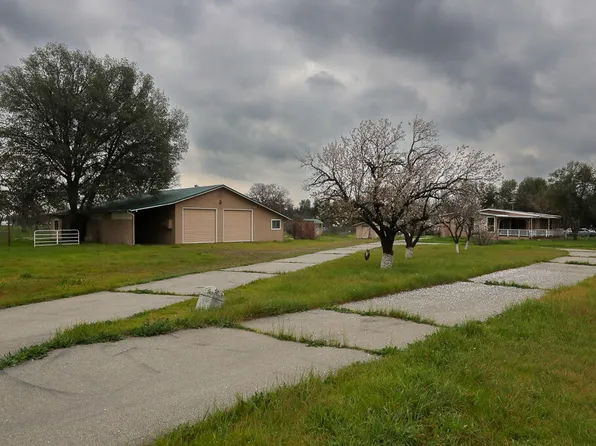 19533 Gas Point Rd, Cottonwood, CA 96022