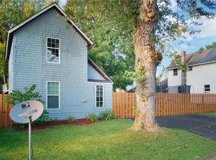 5949 Van Horn St, Burt, NY 14028