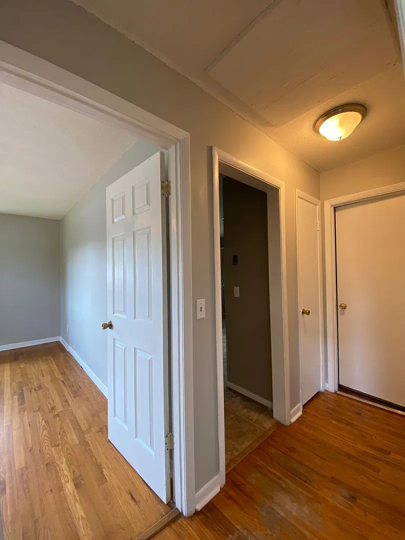 2 bed, 1.0 bath, 1100 sqft, $1,150 — Photo 4