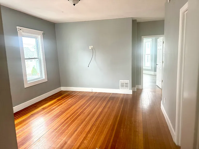 49 Hancock St — Photo 5