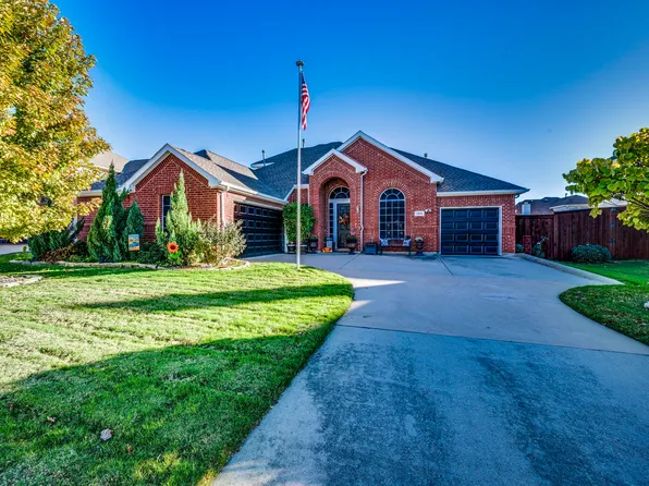 1304 Tanglewood Dr, Mansfield, TX 76063