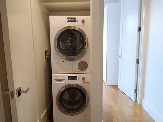 Rented by Evergreen Realty & Investments | media 40