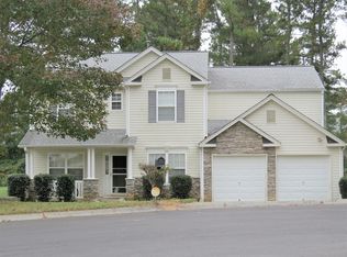 65 Glenabbey Dr, Cartersville, GA 30120