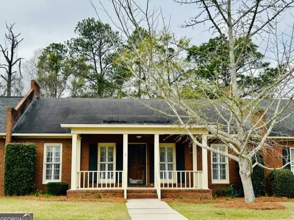 1542 Ivy Ln, Moultrie, GA 31768
