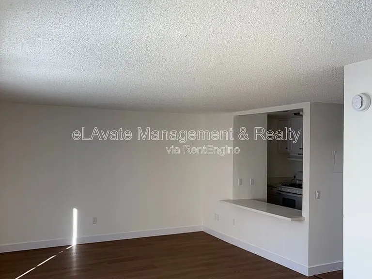 6815 Kelvin Ave. — Photo 17