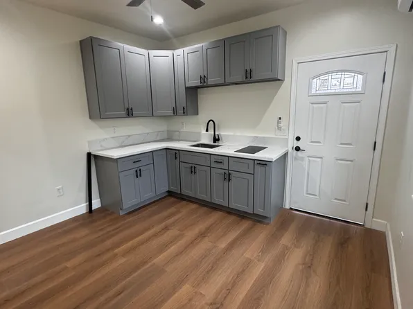 1115 Grant Dr #A, Bakersfield, CA 93308