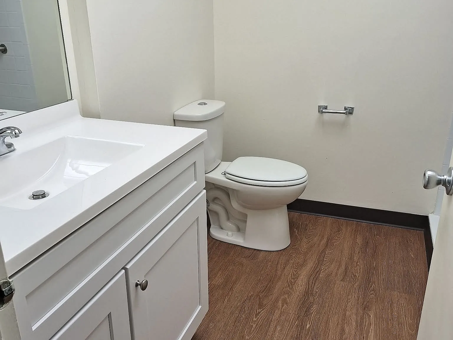Woodstone Apartments — Photo 3